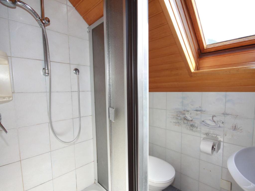 Koupelna v ubytování Apartment Schnitzer by Interhome