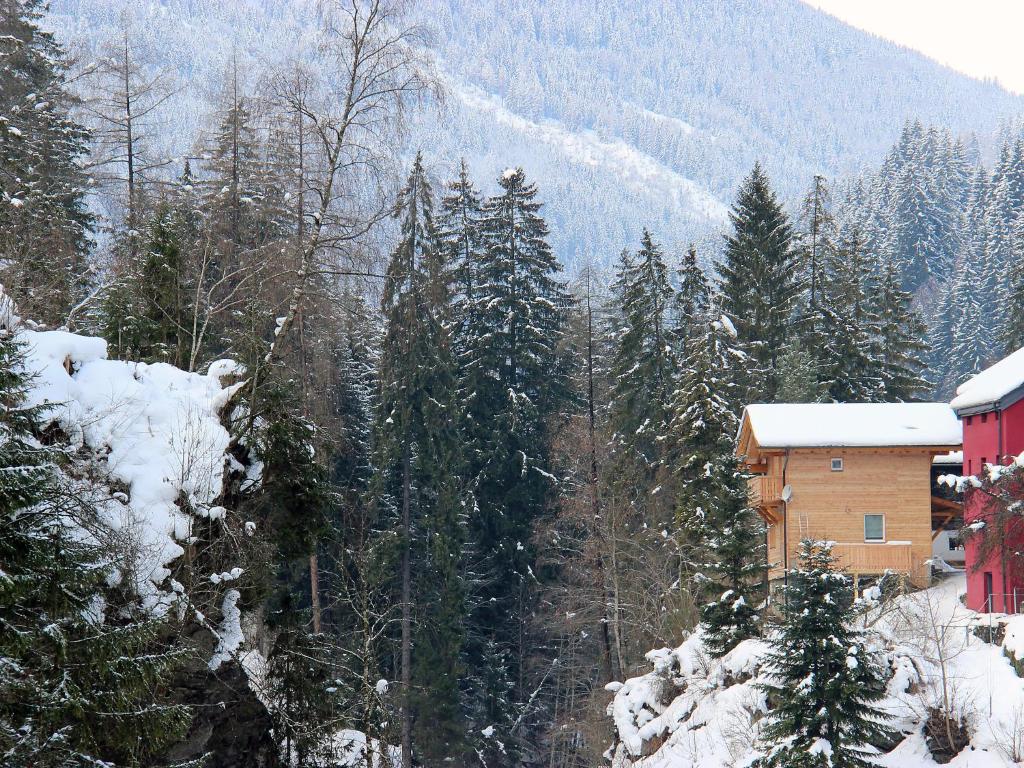 Chalet am Arlberg by Interhome v zime