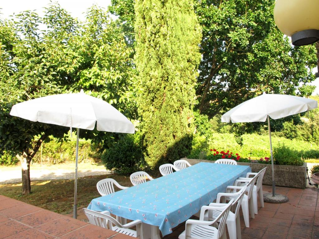 Vonkajšia záhrada v ubytovaní Holiday Home Villa Magna by Interhome
