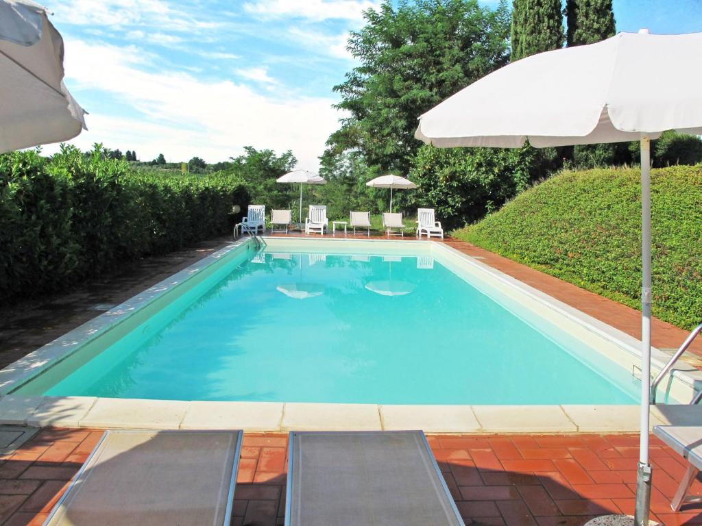 Bazén v ubytovaní Holiday Home Villa Magna by Interhome alebo v jeho blízkosti