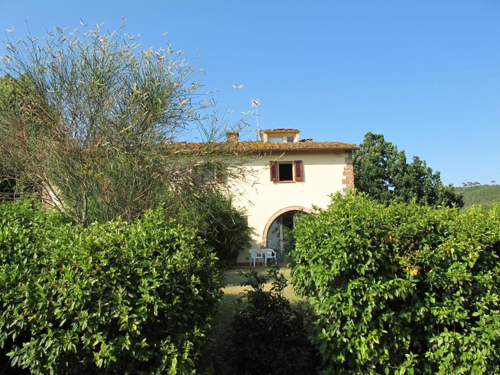 Vonkajšia záhrada v ubytovaní Holiday Home Villa Magna by Interhome