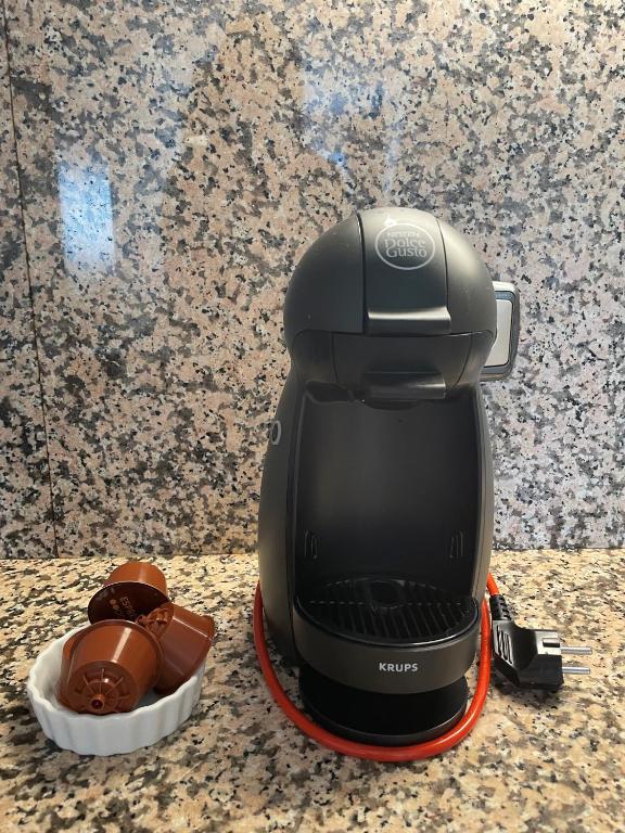 Nescafe Dolce Gusto Coffee Maker 1500 Watts 0.8 Liter Black - Leaders Center