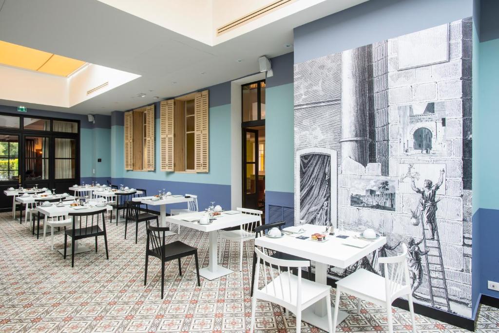 Restaurace v ubytování Jules César Hotel & Spa Arles - MGallery Collection