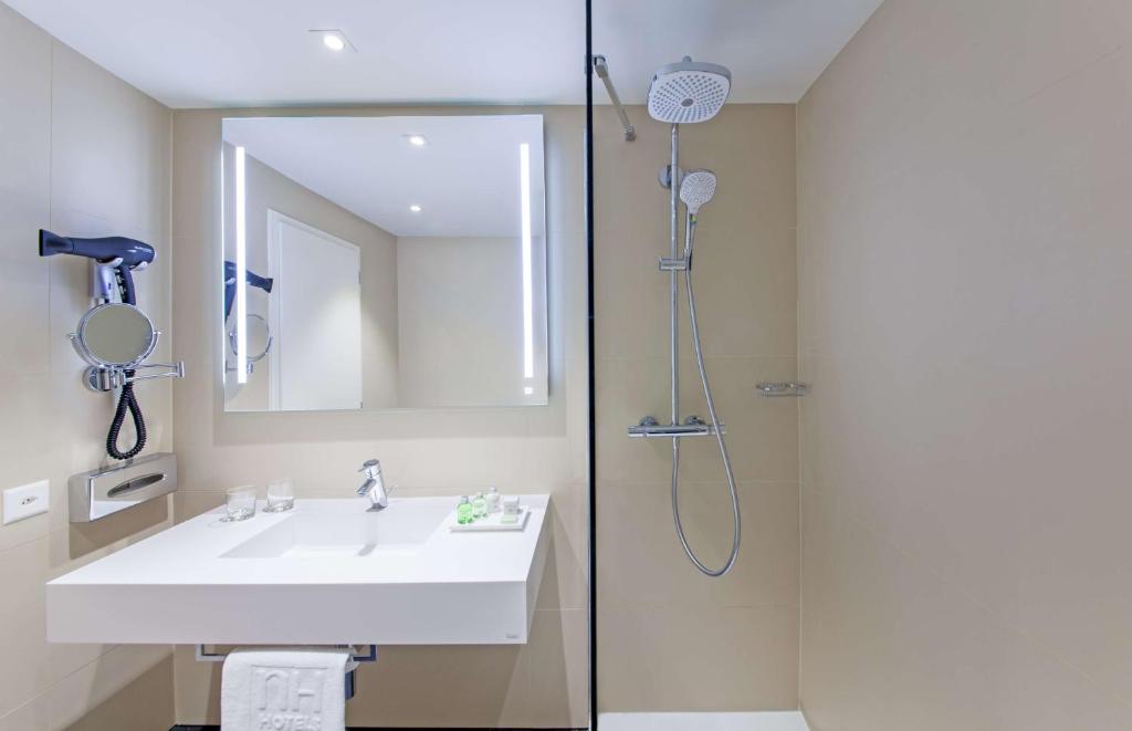 Geneva by Fassbind - Resim 31