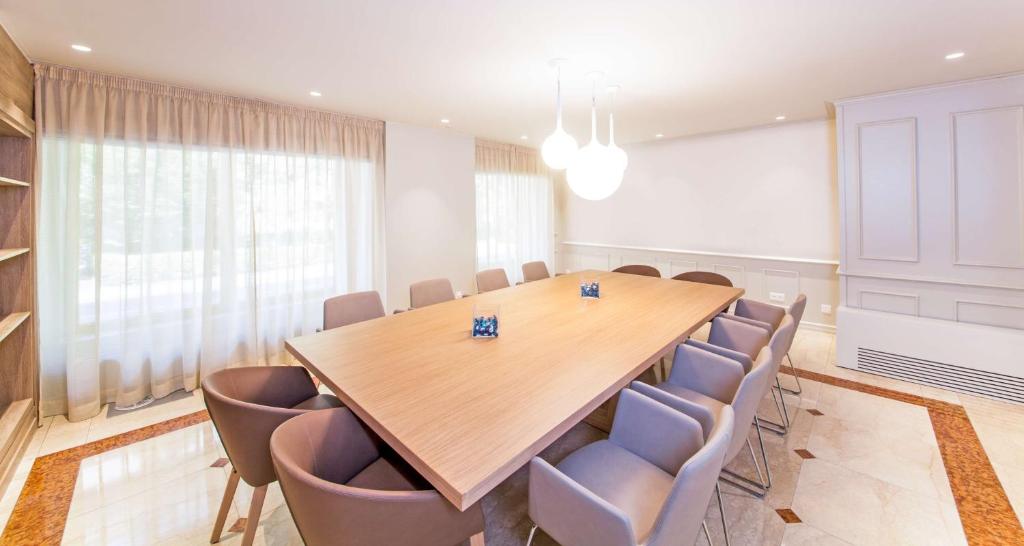 Geneva by Fassbind - Resim 33