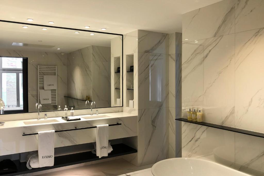 Kozmo Hotel Suites & Spa - Small Luxury Hotels of the World - Suite With Terrace With Spa Access