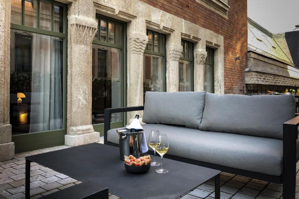 Kozmo Hotel Suites & Spa - Small Luxury Hotels of the World - Junior Suite With Terrace With Spa Access