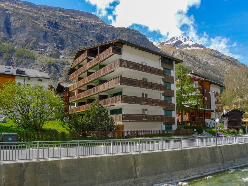 Nespecifikovaný výhled na hory nebo výhled na hory při pohledu z apartmánu