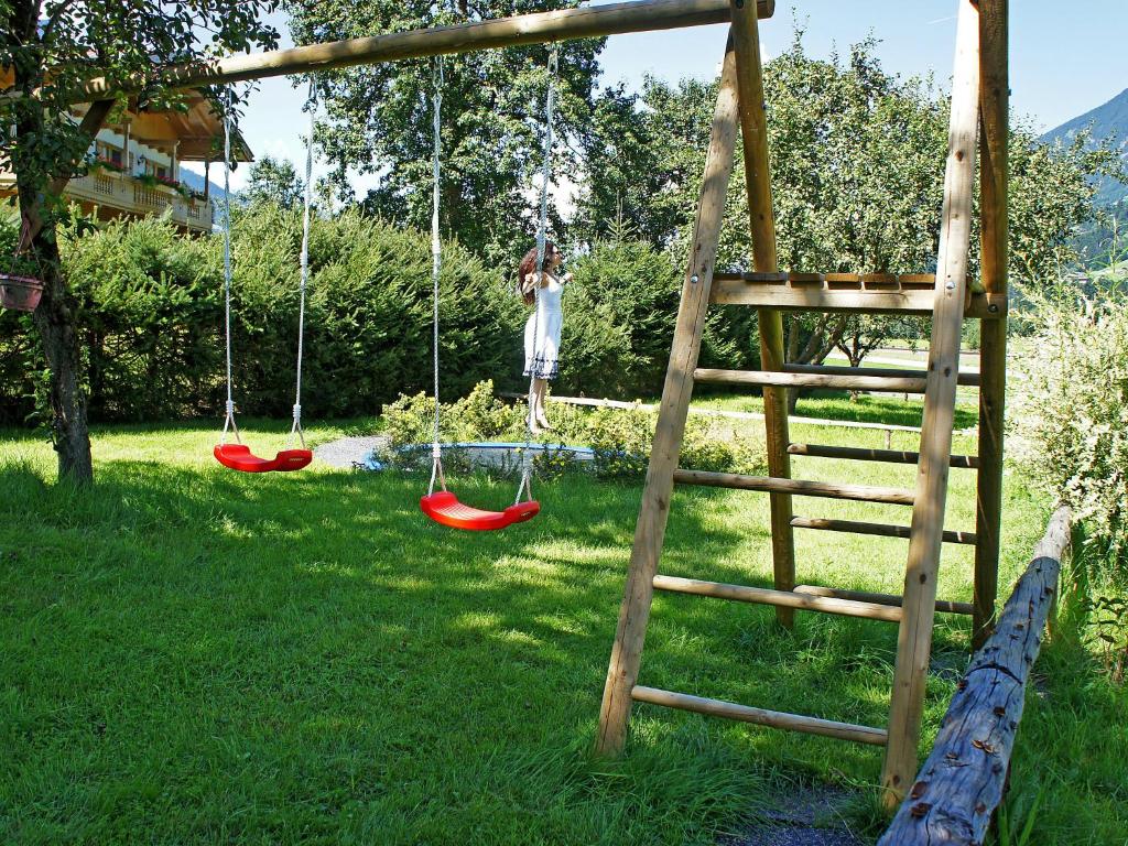 Zahrada ubytování Apartment Kircher-1 by Interhome
