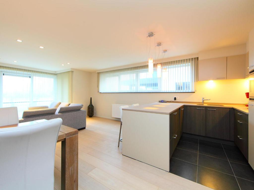 Kuchyň nebo kuchyňský kout v ubytování Apartment Cocoon by Interhome