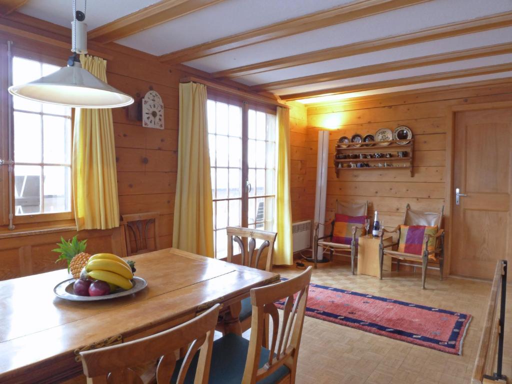 Posezení v ubytování Chalet Wätterlücke by Interhome