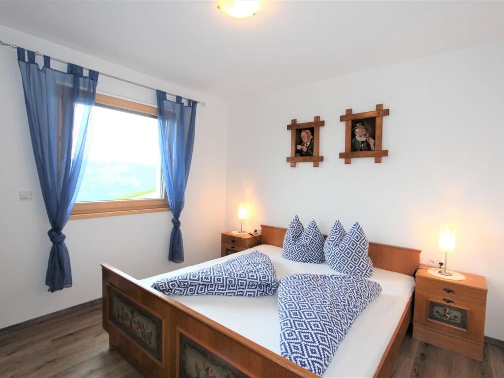 Postel nebo postele na pokoji v ubytování Apartment Wildbachl by Interhome