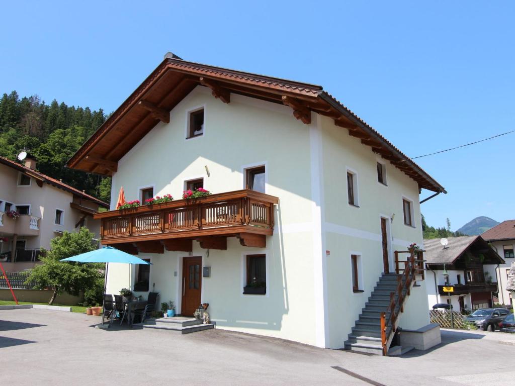 The building in which Az apartmant is located