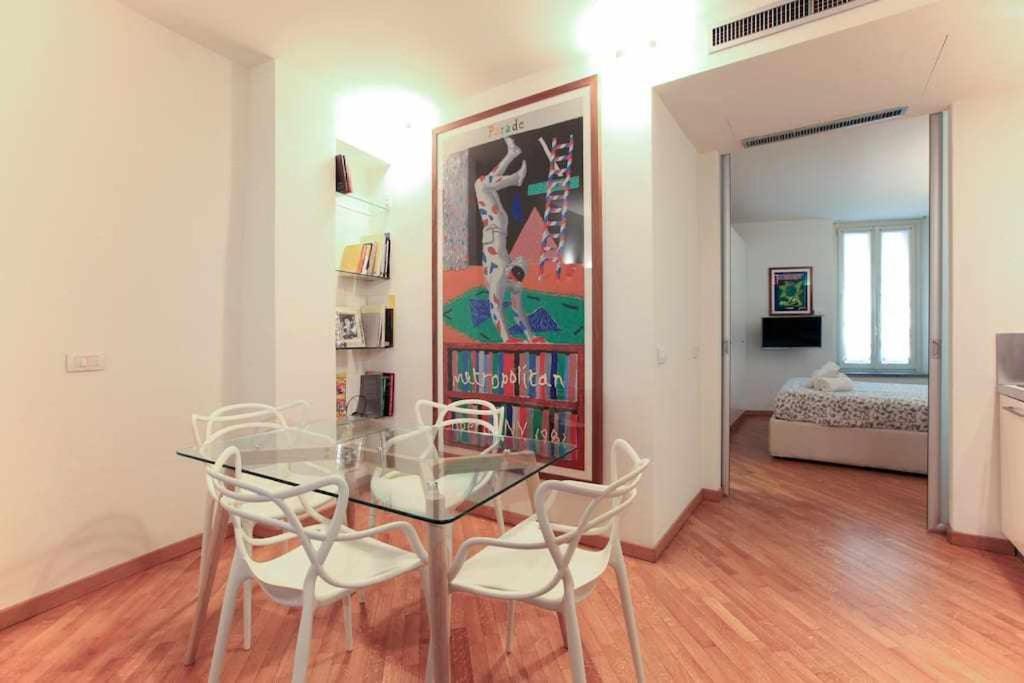 Χώρος καθιστικού στο Brera area Lovely Apt close to Piazza Duomo