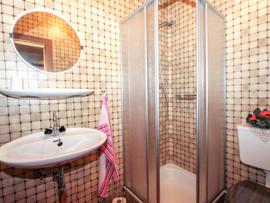 Koupelna v ubytování Apartment Widner by Interhome