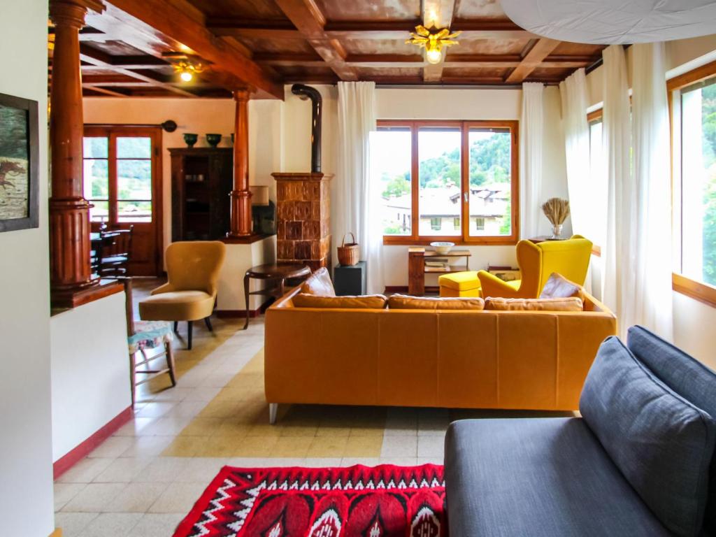 A seating area at Holiday Home Gemma by Interhome