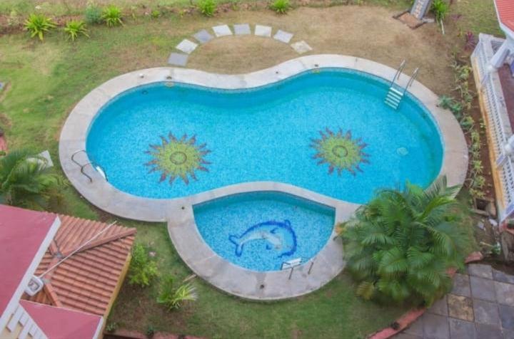 Bazén v ubytování Dona Rosa Holiday Apartment nebo v jeho okolí