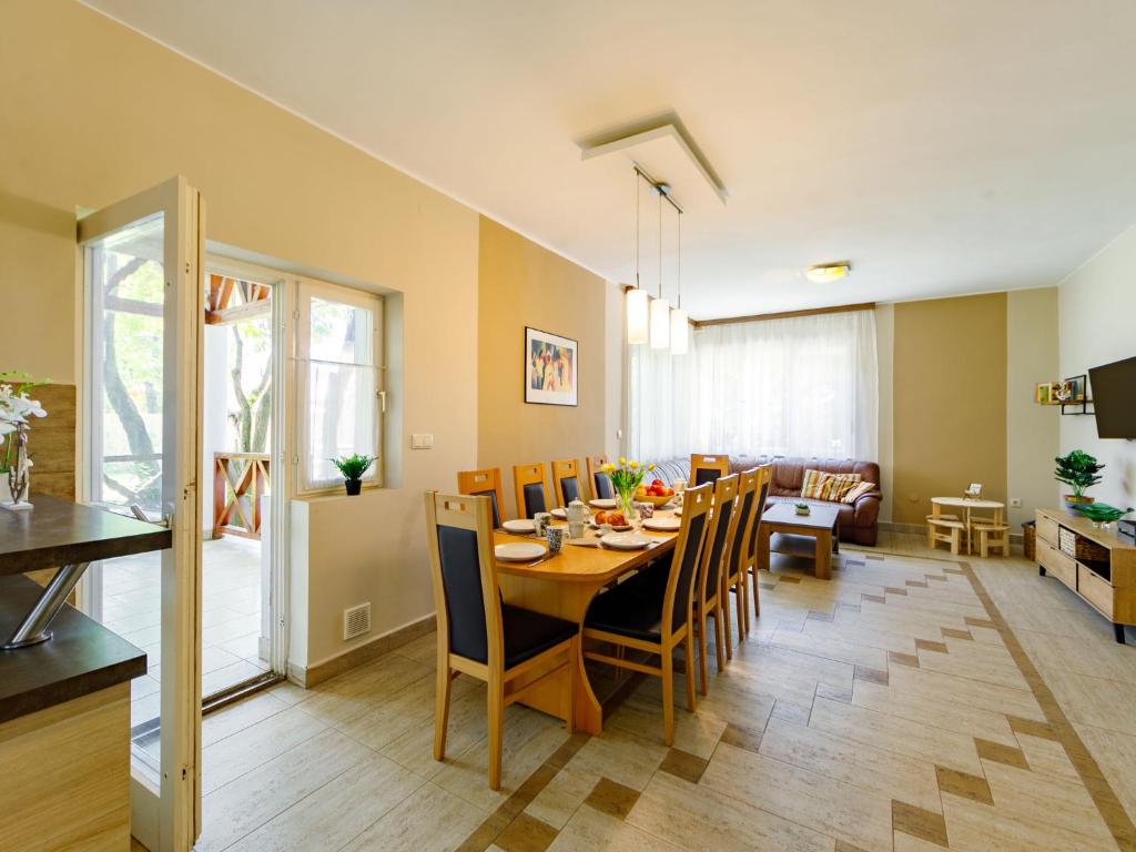 Część wypoczynkowa w obiekcie Holiday Home Marian by Interhome