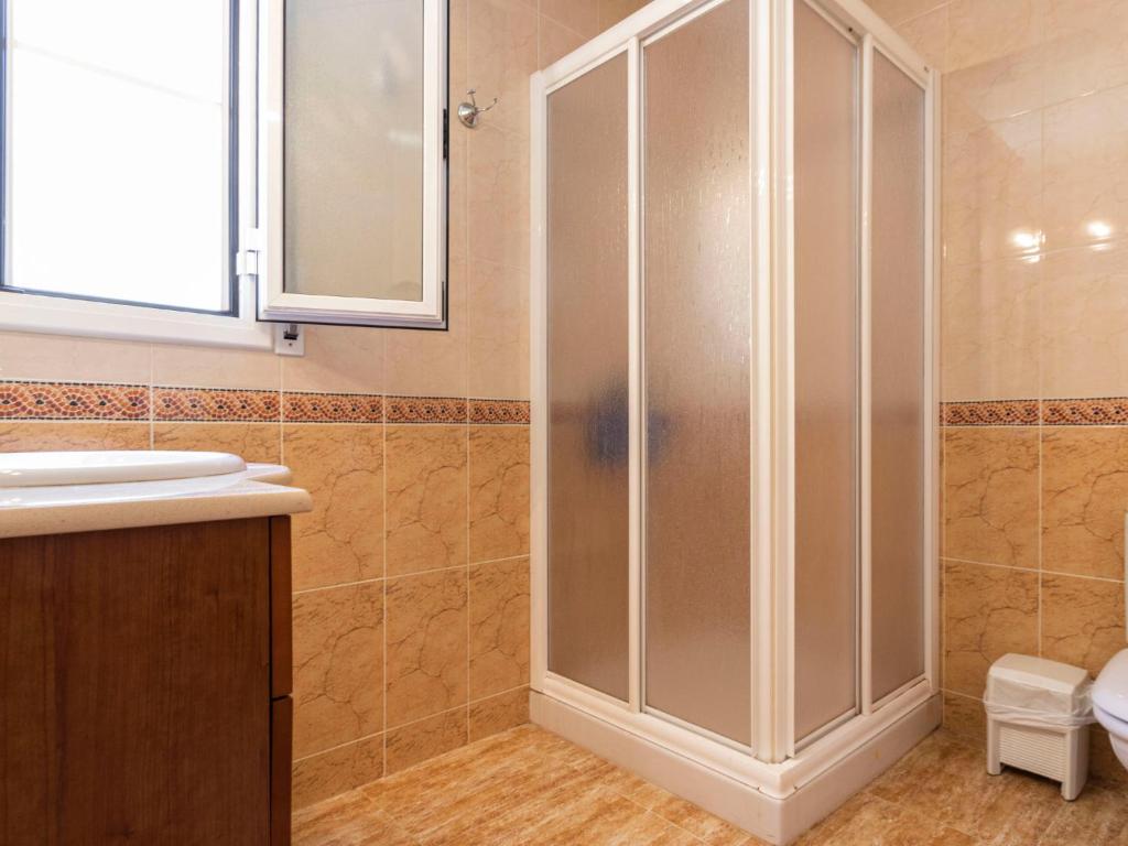 Kúpeľňa v ubytovaní Holiday Home Fontibre by Interhome