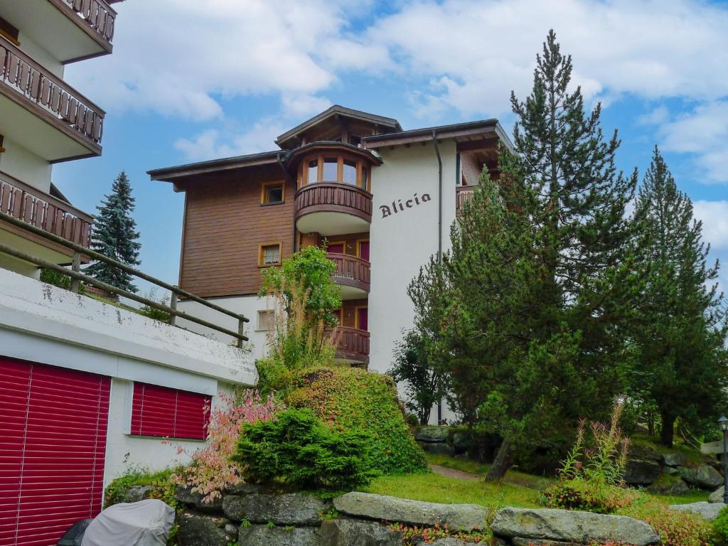 Budova, kde se apartmán nachází
