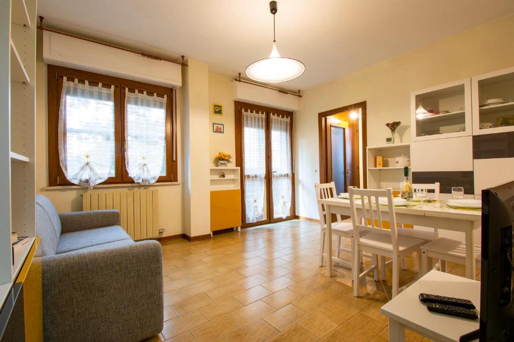 ALTIDO Lovely Flat with Balcony and Parking