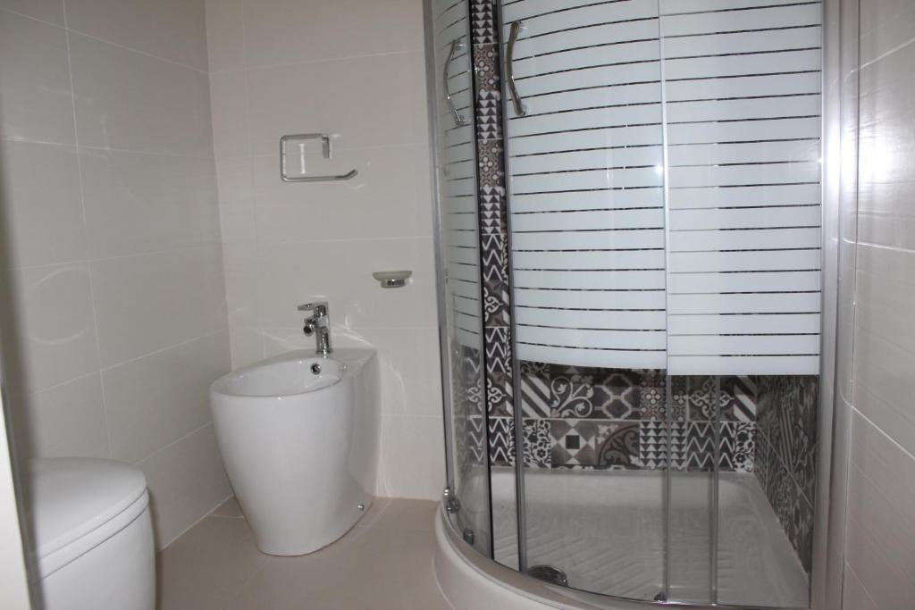 Łazienka w obiekcie Agorà-Akrai B&B
