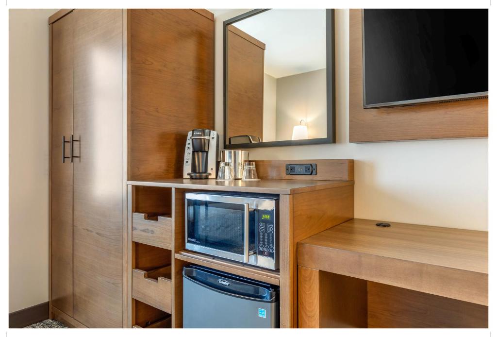 Cambria Hotel Nashville Airport photo