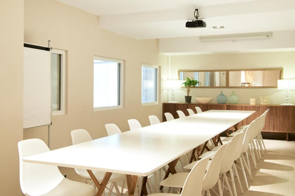 Kuchyň nebo kuchyňský kout v ubytování Hotel Omnium