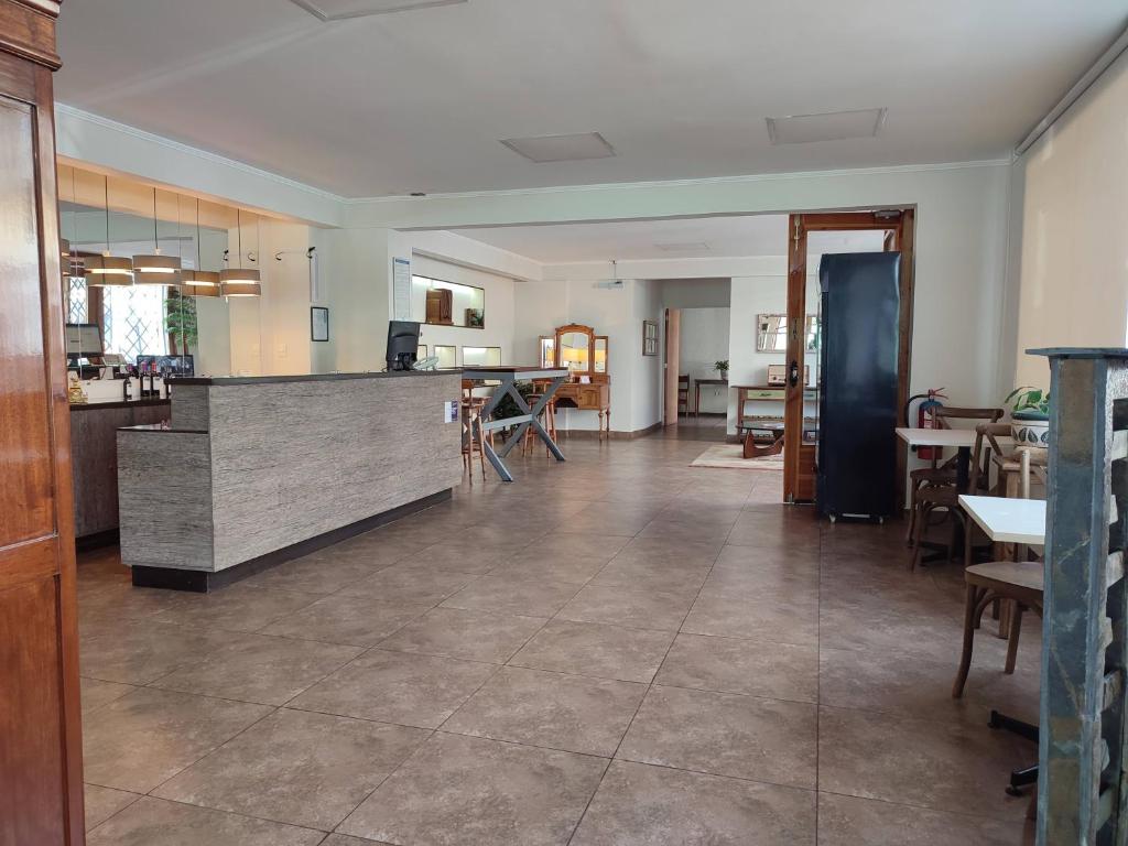 Kuchyň nebo kuchyňský kout v ubytování OHiggins Park Hotel