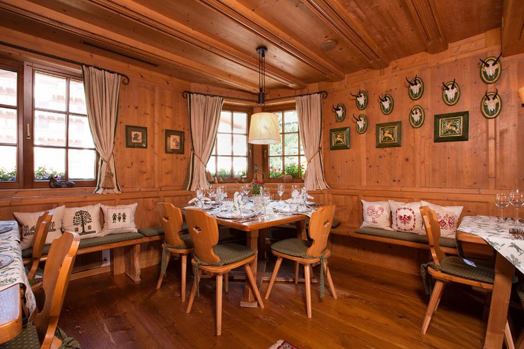 Fotografie z fotogalerie ubytování Hotel Enzian & Apartmenthotel Johannes v destinaci Obergurgl
