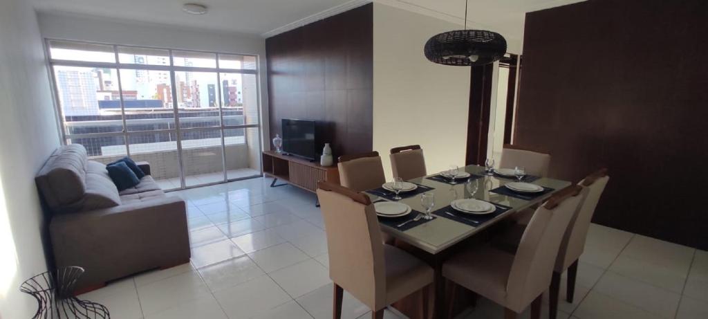 Apartamento na praia do Bessa, perto de tudo