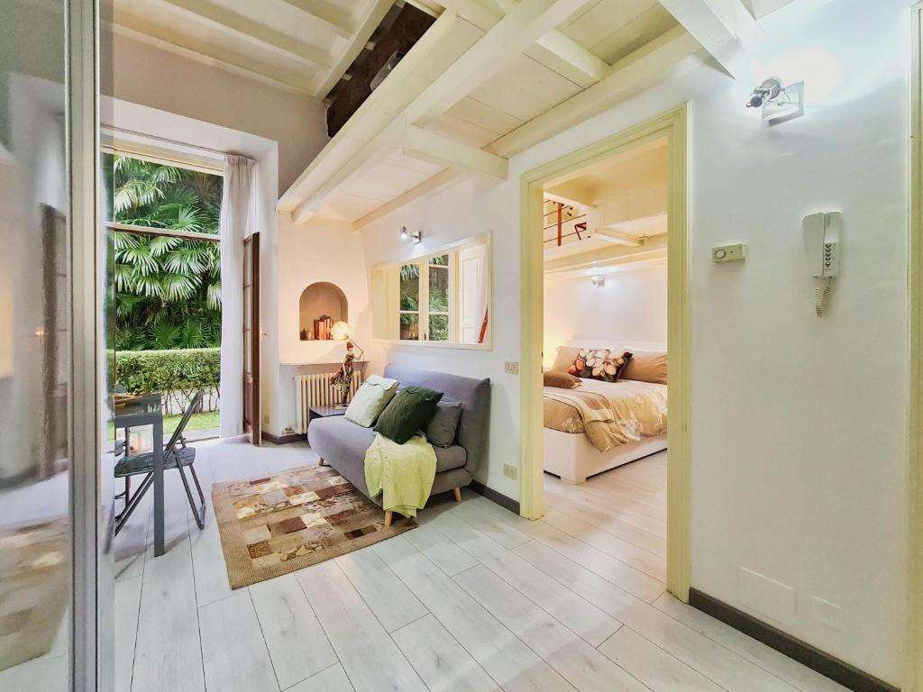 Χώρος καθιστικού στο Nona lakeside apt at patrician Villa