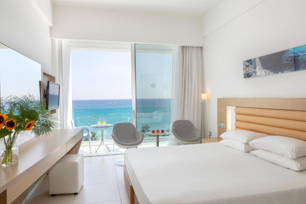 Vrissaki Beach Hotel - 标准双室海景