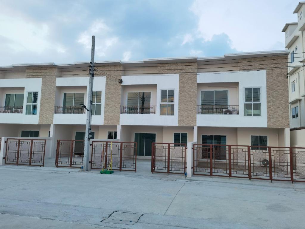 Gallery image of YYK Holiday Rooms in Ban Khlong Krang