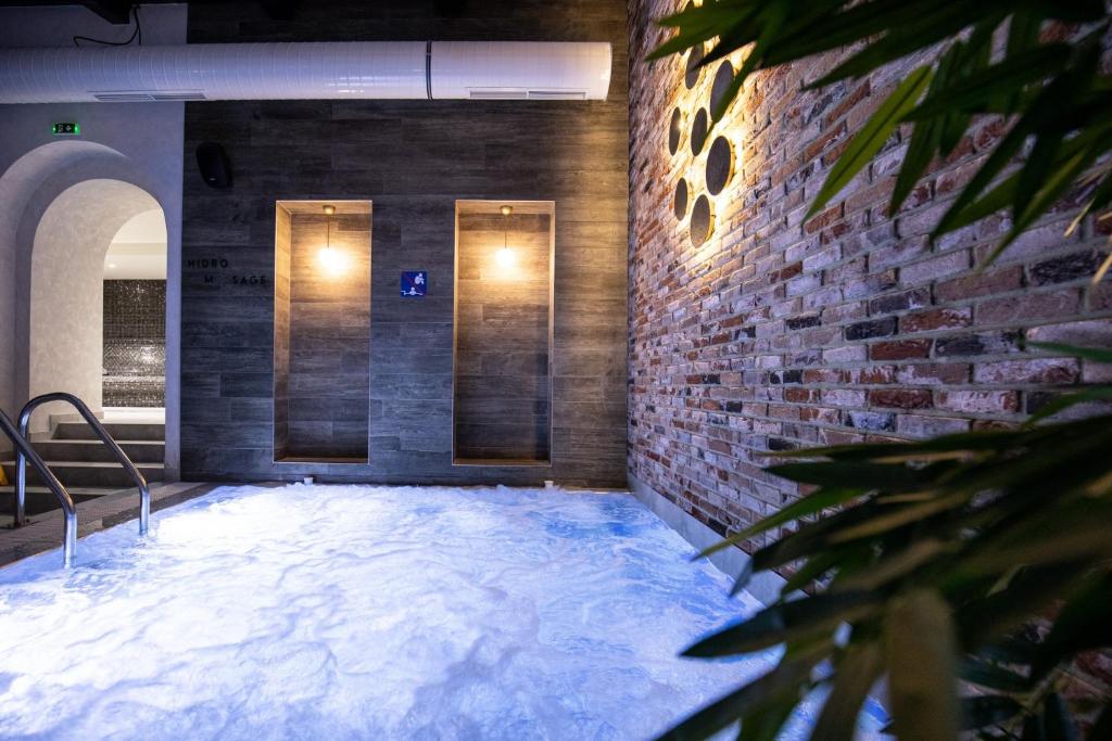 Hotel Putnik Kopaonik - Resim 42