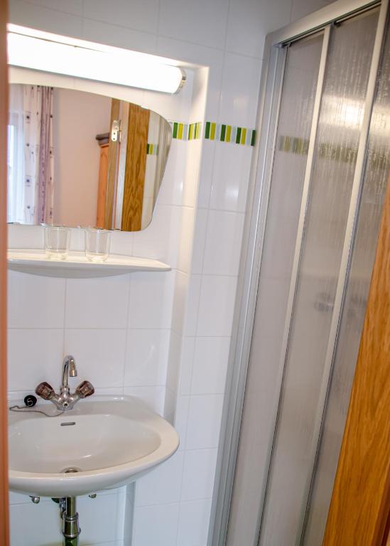 Koupelna v ubytování Appartements Lederer