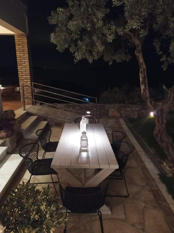 Fotografie z fotogalerie ubytování Yialasi Hotel v destinaci Epidauros