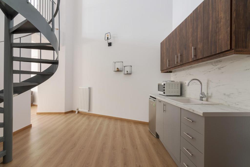 Leochares Lifestyle Apartments - Self check-in - Duplex Studio