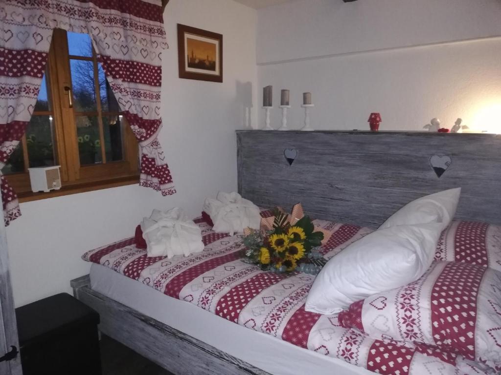 Katil atau katil-katil dalam bilik di Kuća za odmor Nanina bajka