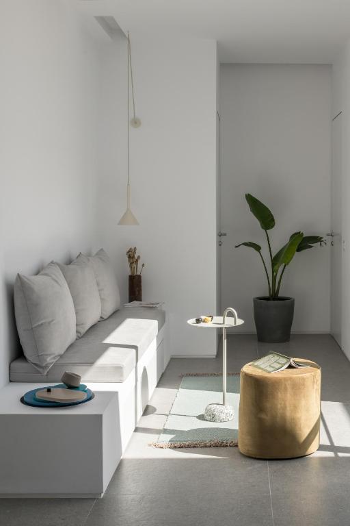Posezení v ubytování Villa Mimaze Minimalist Living