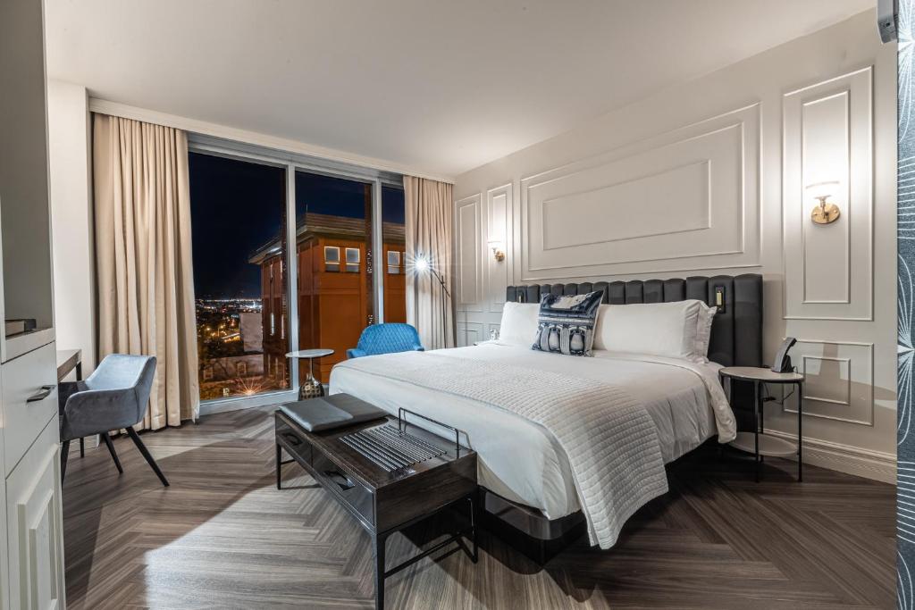 Le Capitole Hotel - Resim 26