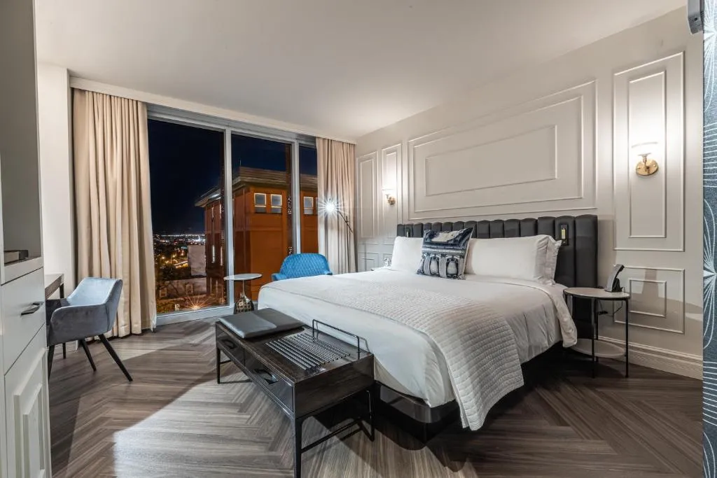 Room Citadine with King bed