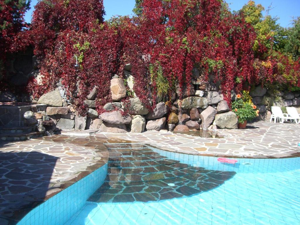 Bassein majutusasutuses Hotel Lichtenstern või selle lähedal