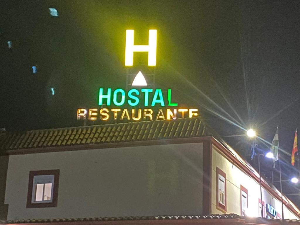 Certifikát, hodnocení, plakát nebo jiný dokument vystavený v ubytování Hostal Restaurante Puerto Blanco