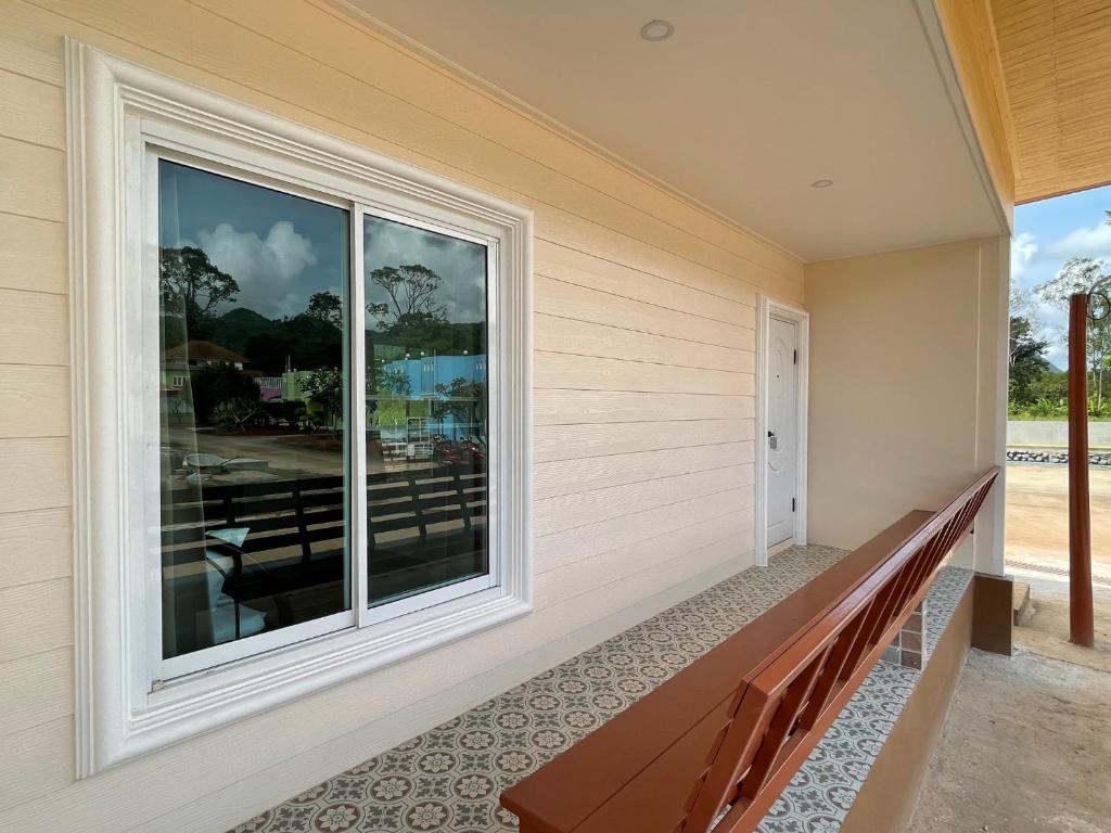 Plearn Khaoyai Resort - Double Room With Balcony