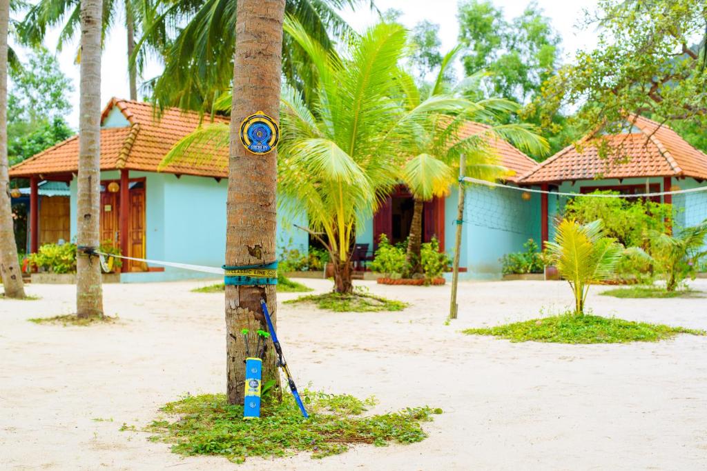 Kiki Coconut Beach Resort - 7