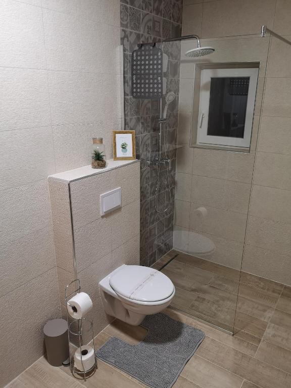 House Forest Queen - 3