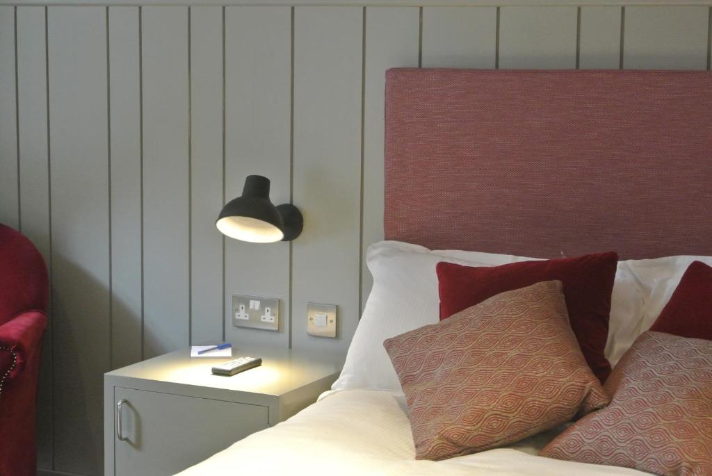 The Crown Pub, Dining & Rooms - Salle King Super Deluxe