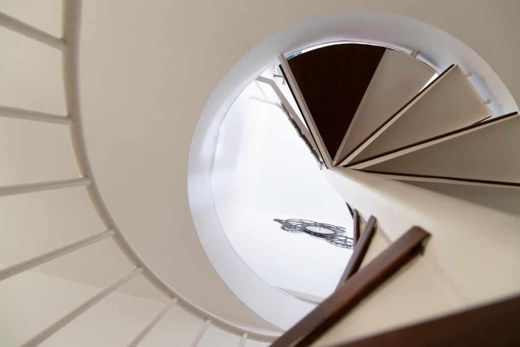 Spiral Stairs Duplex, Figueres – Updated 2022 Prices