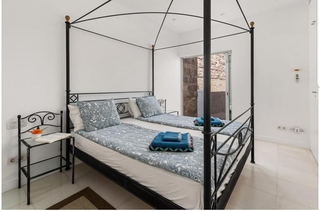 Villas del Duque Tenerife (Испания Адехе) - Booking.com